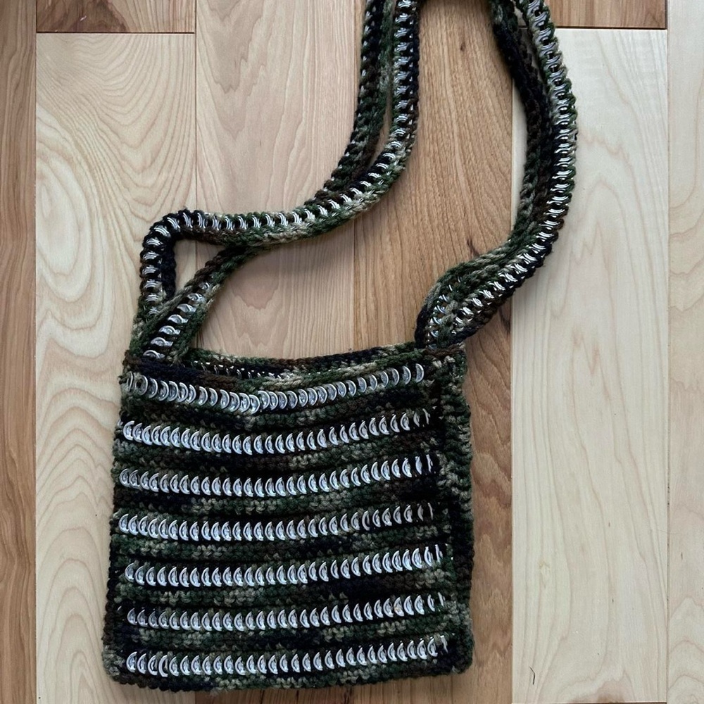 grunge camo silver accent bag